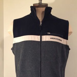 Abercrombie & Fitch fleece vest